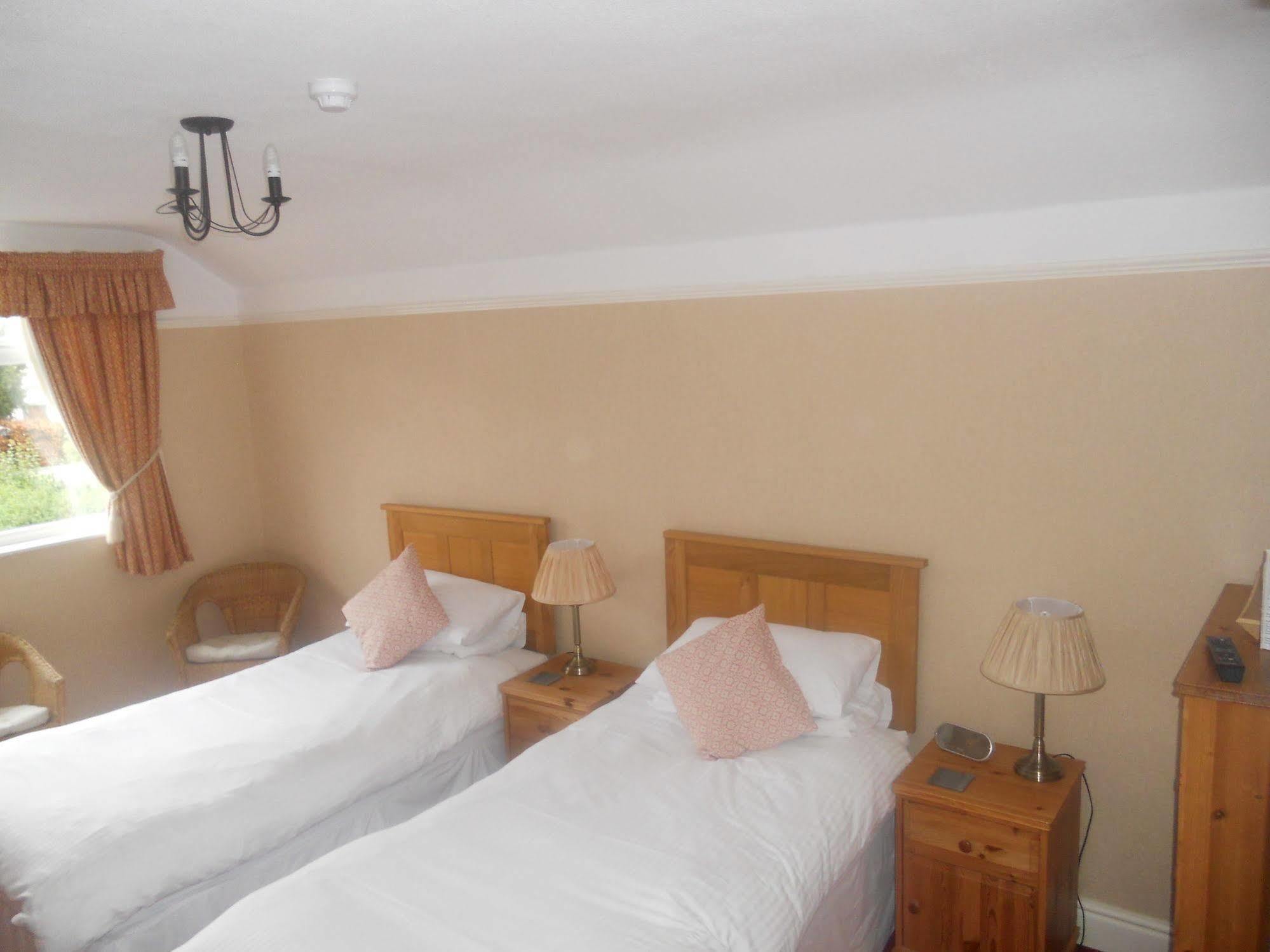 קזיק Glendale Guest House מראה חיצוני תמונה