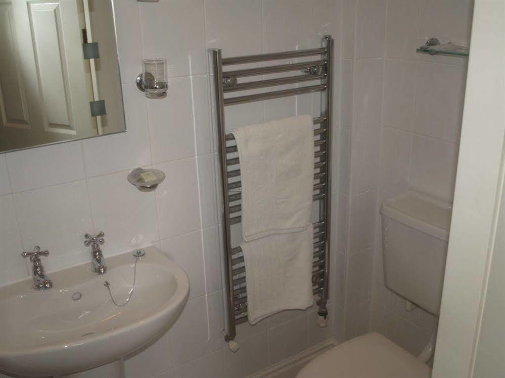 קזיק Glendale Guest House מראה חיצוני תמונה